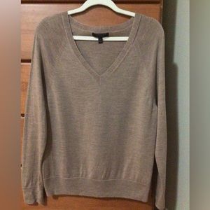 Women’s 100% Merino Wool Banana Republic V-neck Sweater